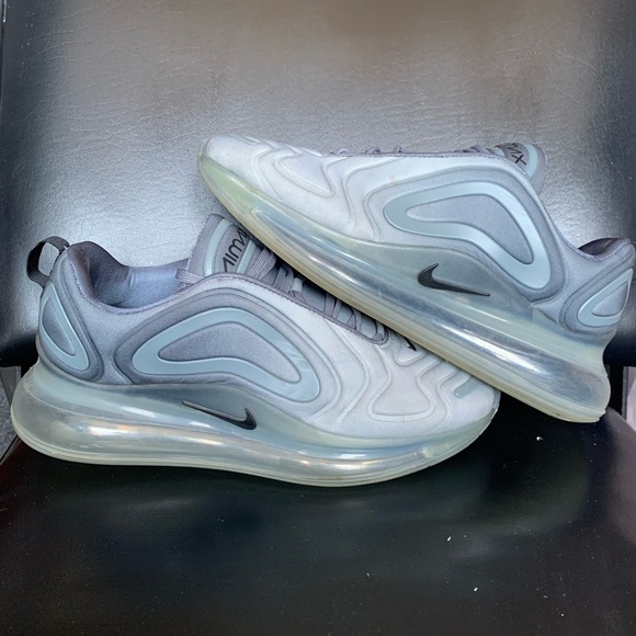 Nike Air Max 720 - Picture 2 of 8